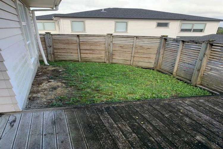 2/386 East Coast Road Mairangi Bay_13