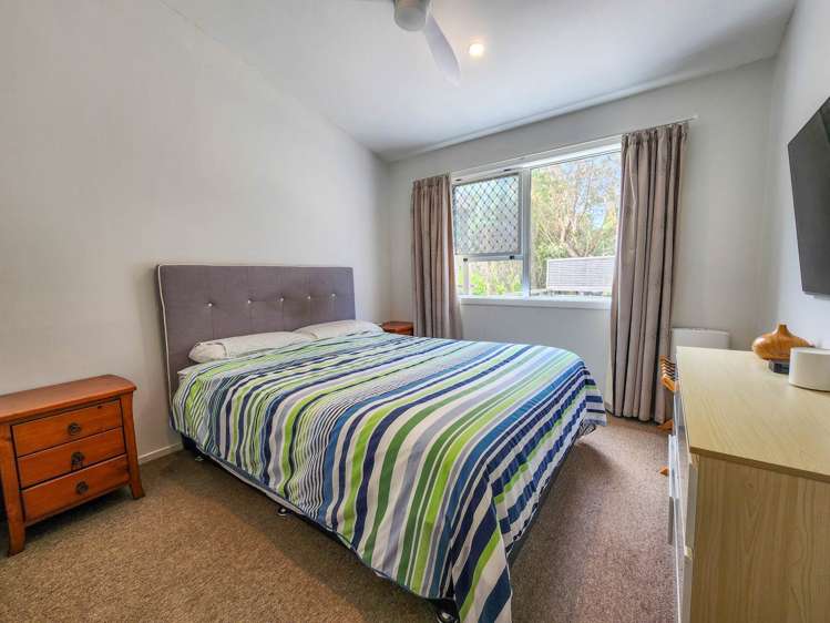 21B Brian Crescent Stanmore Bay_8