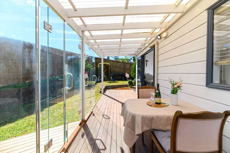 2/109 Target Road Totara Vale_19