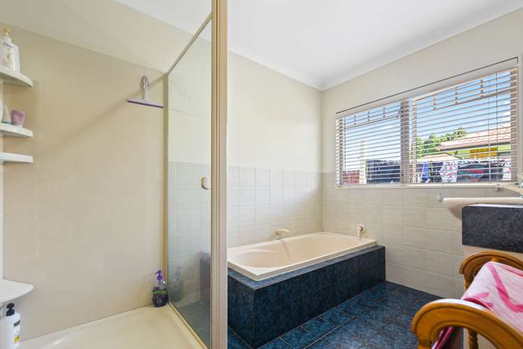 37 Church Road Pukete_14