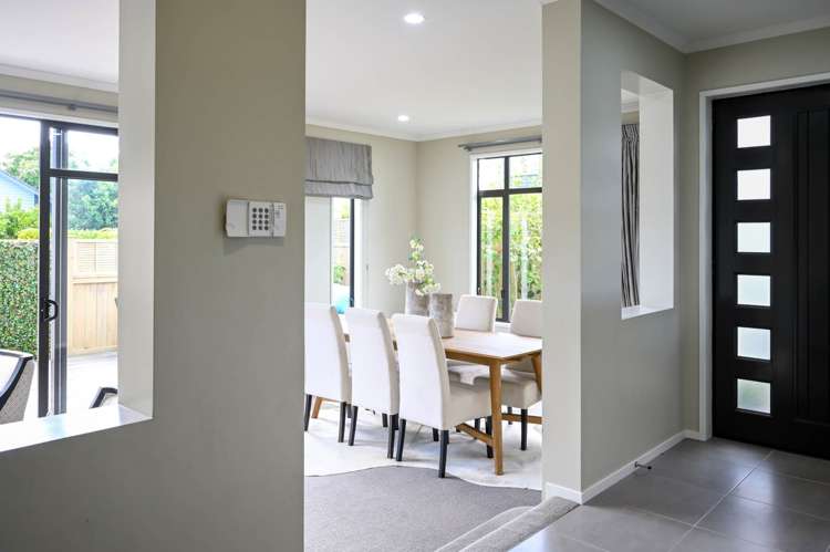 61 Coachman Drive Flat Bush_6