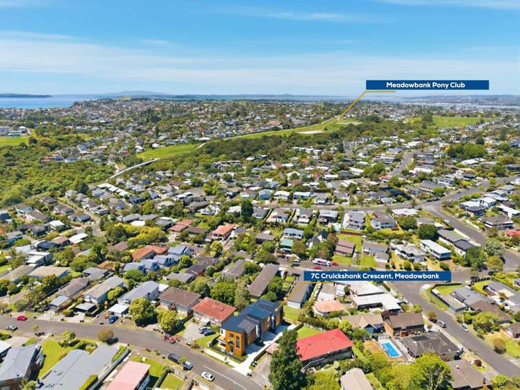 7C Cruickshank Crescent Meadowbank_25