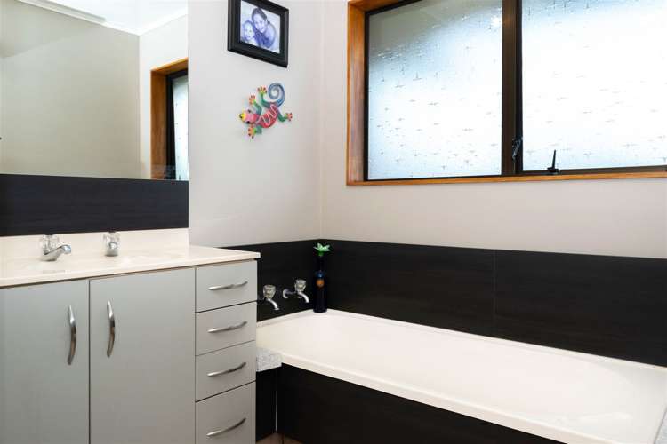 101a Cleghorn Street Redwoodtown_15