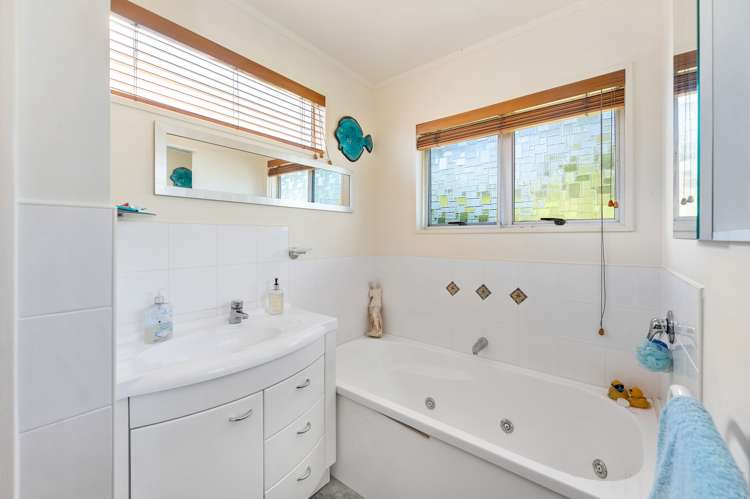 14 Parkcliff Road Tikitere_18