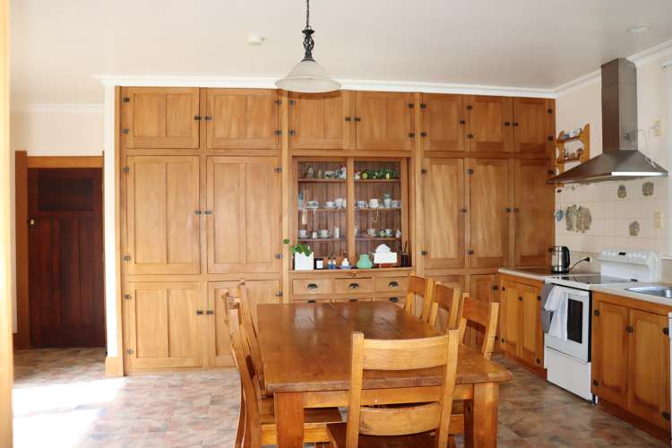 96 Lower Hunter Road Hawera_17