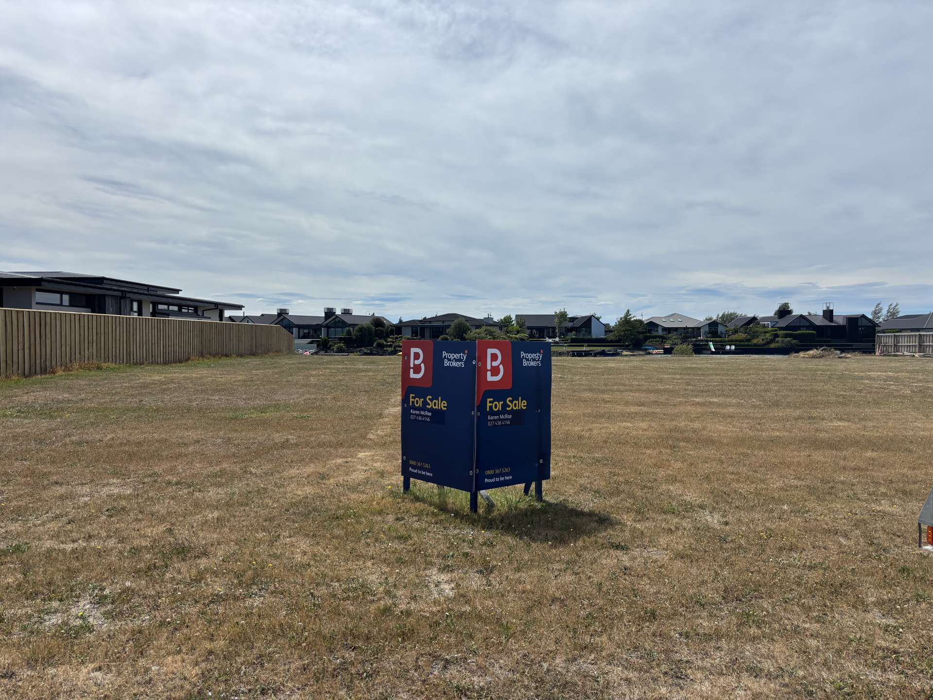 18 Bridgewater Quay Lake Hood_0