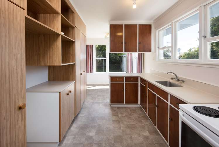 3 Newbourne Crescent Redwoodtown_12