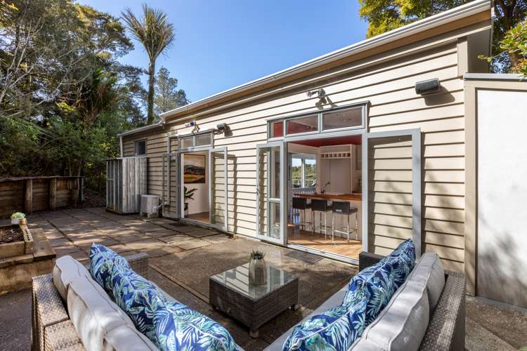 41 Laingholm Drive Laingholm_15