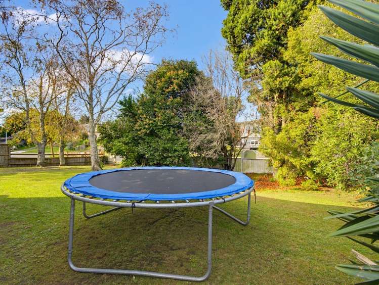 3 Joanna Place Deanwell_27