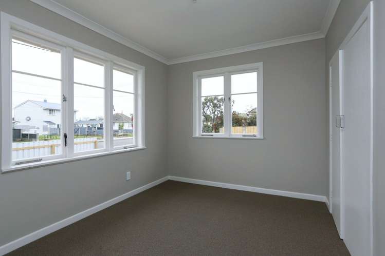 712 Wavell Street Akina_2