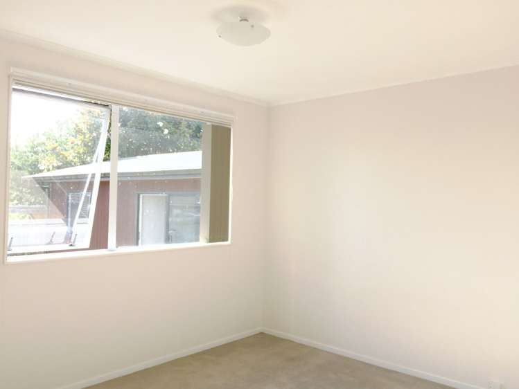 8 Elisa Lane Ranui_7