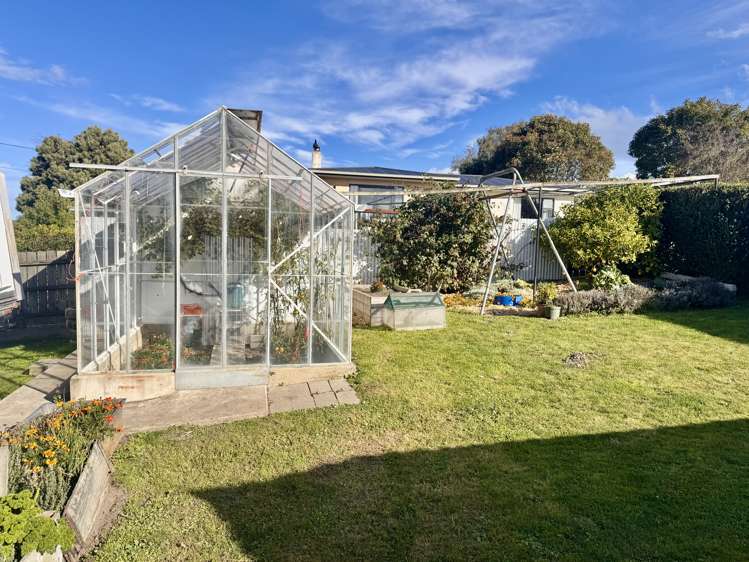 18 Argyle Street Weston_16