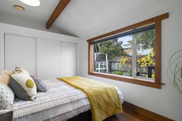 8 Croziers Road Saint Albans_14