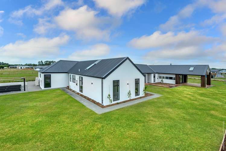 37 Texel Crescent West Melton_4