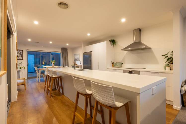 3 Shipton Court Lower Shotover_7