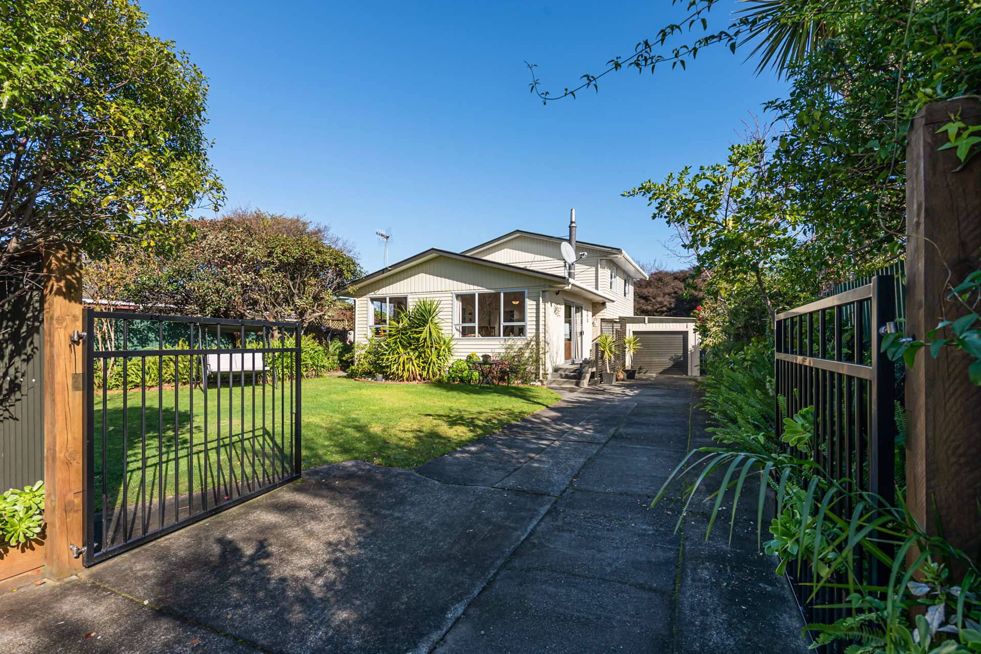 22 Chums Road Paraparaumu Beach_0