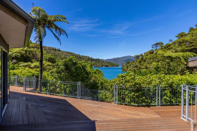 - Ruakaka Bay Marlborough Sounds_9