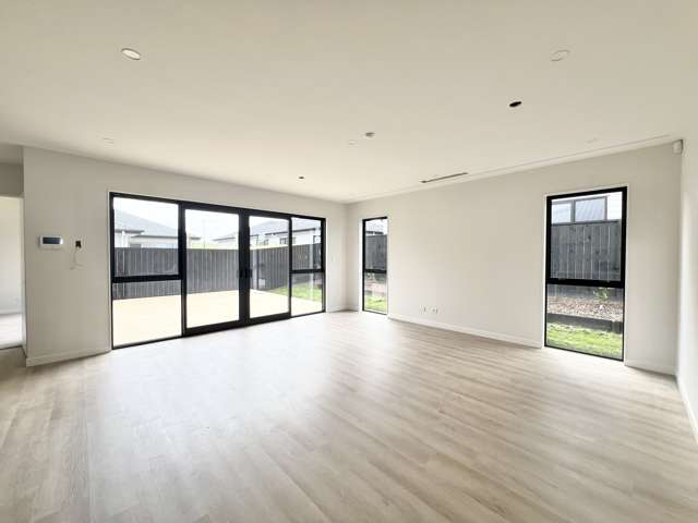 5 Parkland Loop Milldale_3