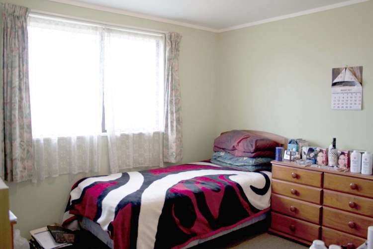 18 Lloyd Drive Nawton_5