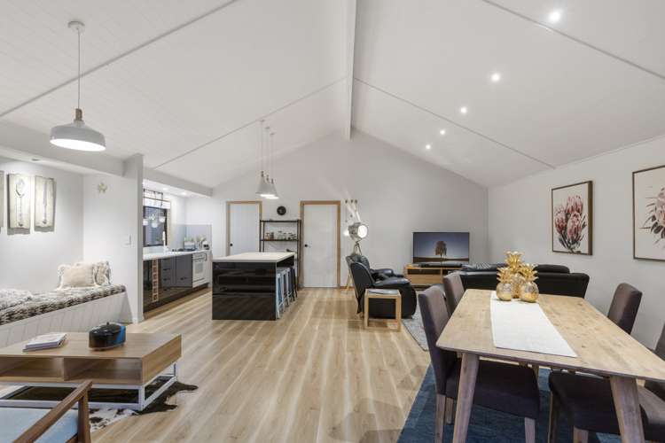 7b Lyn Grove Papamoa_6