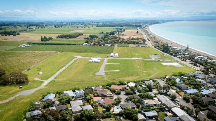 14 Haggarty Green Te Awanga_3