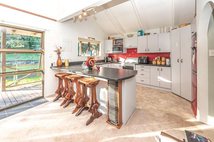 9 D'Arcy Road Bastia Hill_5