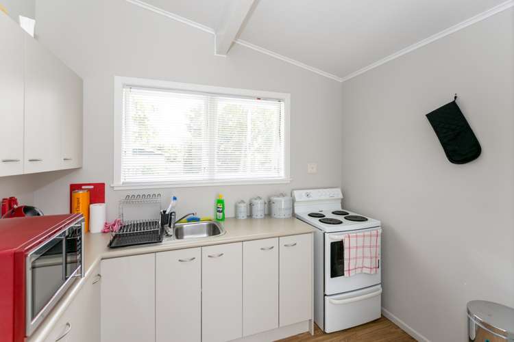 40 Garden Heights Avenue Glenview_13