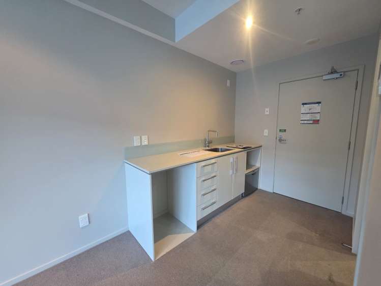 105/8 Maunganui Road 11229_10