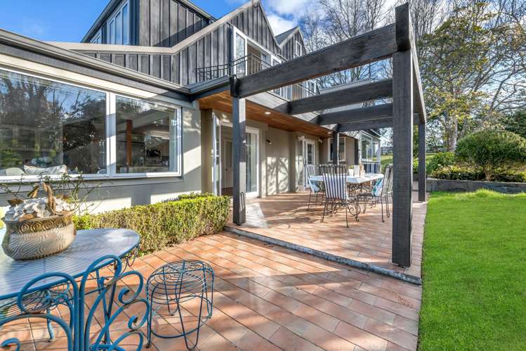 281 Point View Drive East Tamaki Heights_18