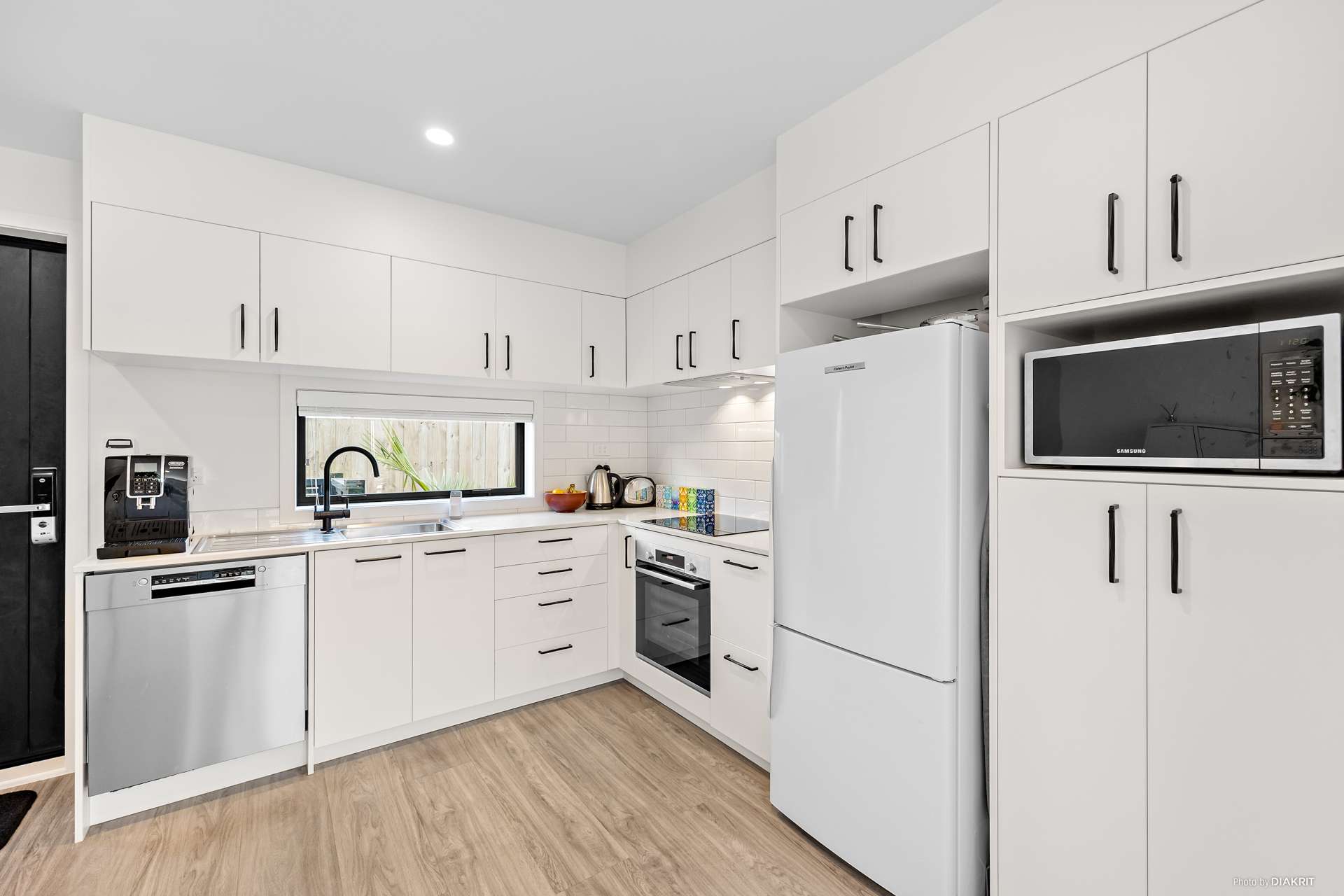 F/2 Ellen St Hillcrest_0