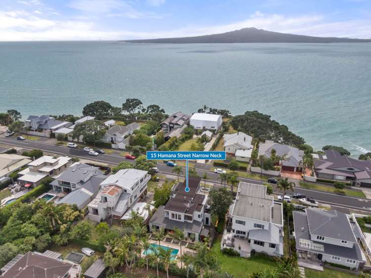 15 Hamana Street Narrow Neck_10