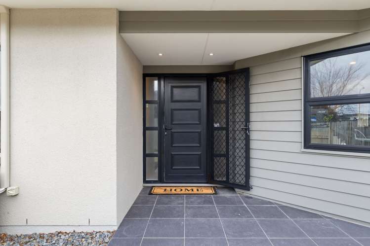 6 Trump Place Kelvin Grove_12