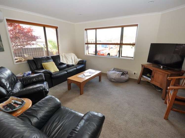 6 Crown Reef Pauanui_7