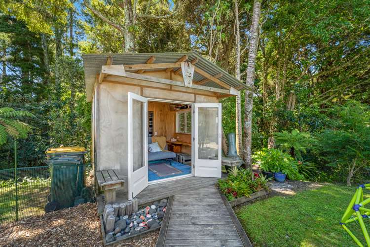 34 Awanui Crescent Matakana_5