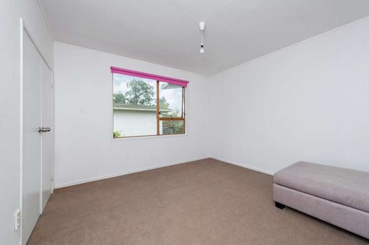 26 Aquarius Avenue Glen Eden_15