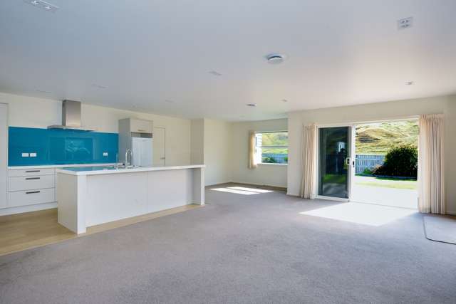 82 Hamilton Drive Wainui_3