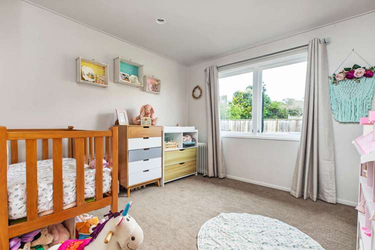 93 Kitchener Road Waiuku_13