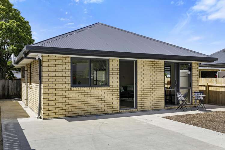 22B Akatarawa Road Brown Owl_15