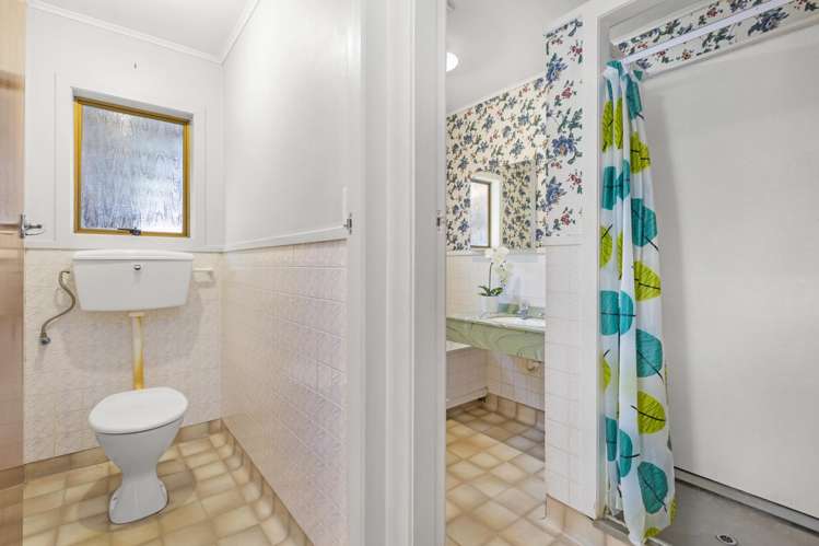 1 Sunshine Rise Raglan_15