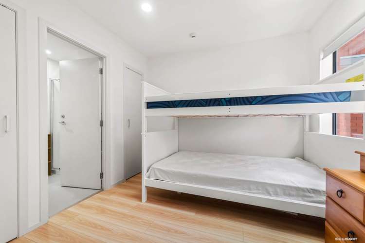 218/4 Wagener Place Mt Albert_9