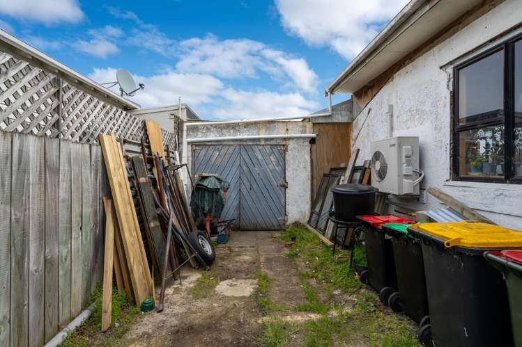 204 Surrey Street Saint Clair_19