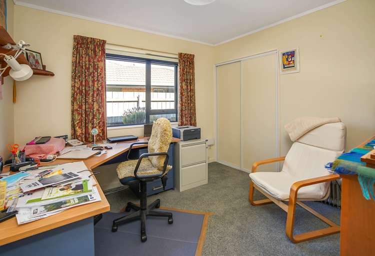 74 Kingsford Drive Stoke_11