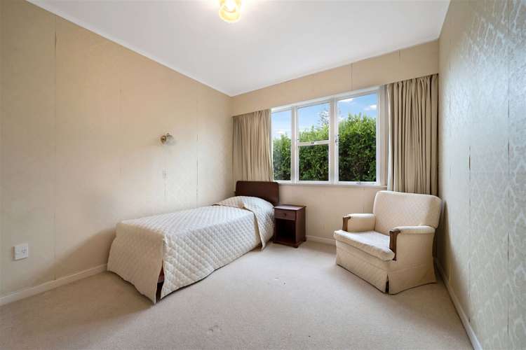 81 Lynwood Road New Lynn_14