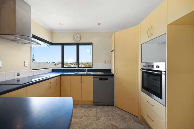 16 Highbury Place Nawton_3