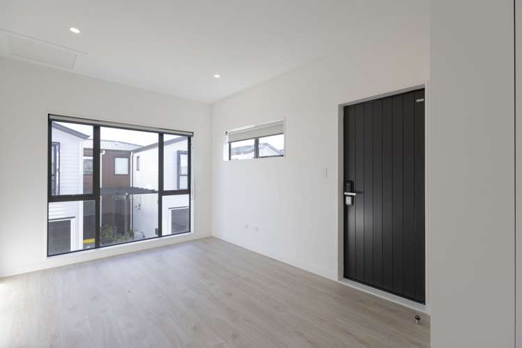 24 Tukauri Place Papakura_19