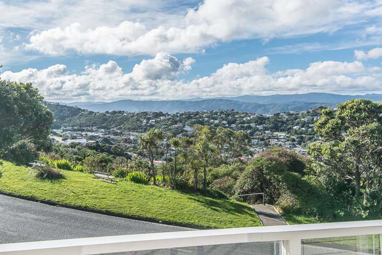 11 Kaikoura Street Maupuia_13