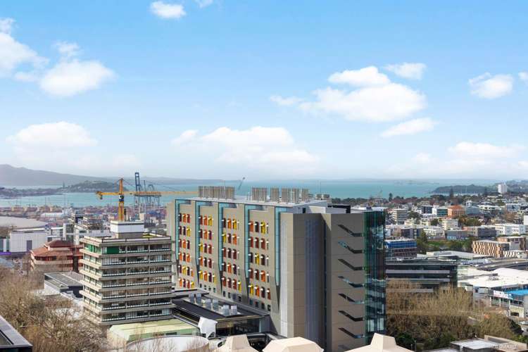 13b/4 Saint Paul Street Auckland Central_1