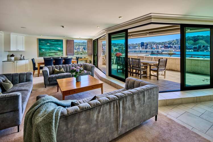 10/166 Oriental Parade_4