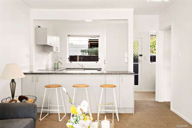 2/9 Buxton Street Point Chevalier_2