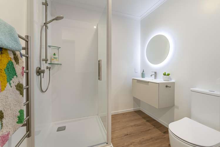 62c Coster Street Stoke_16